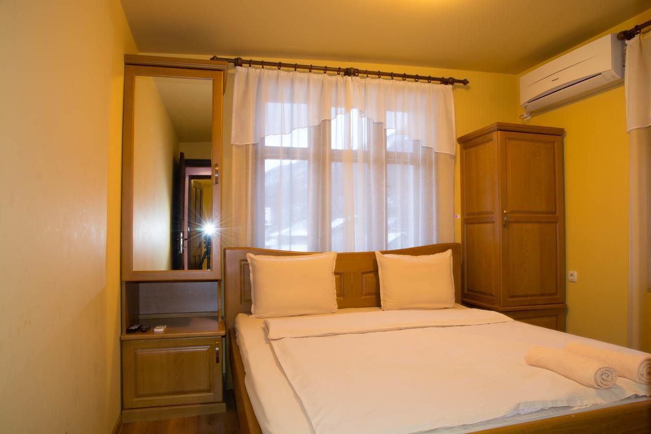 Guest House Ivan Cherni Osŭm エクステリア 写真